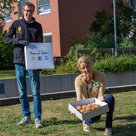 Van Der Veer Verwent Zorgpersoneel Met Gelderse Verleiding