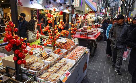 ตลาดทงแดมุน เกาหลี Dongdaemun แหล่งช้อปปิ้งชื่อดังของกรุงโซล