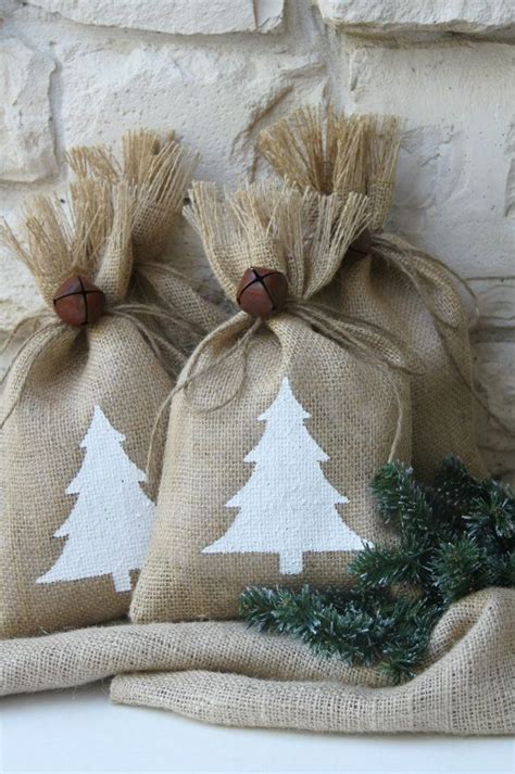 Clever Tips For Anyone Wrapping Presents This Year Burlap