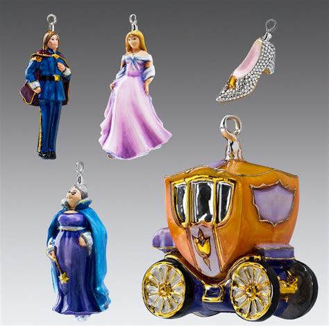 Cinderella Christmas ornaments. | Рождественские узоры, Стеклянные ...