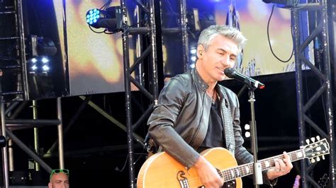 Radio Italia Ligabue C Sempre Una Canzone Youtube