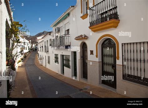 Benalmadena Pueblo A White Hill Village On The Costa Del Sol Andalucia