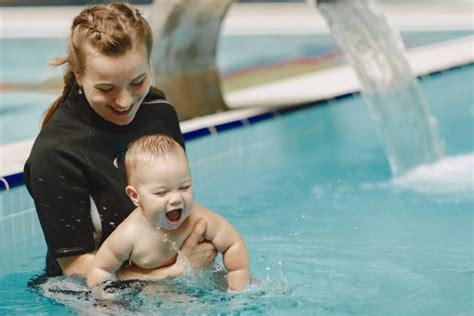 Usia Anak Boleh Belajar Berenang Dan Manfaatnya