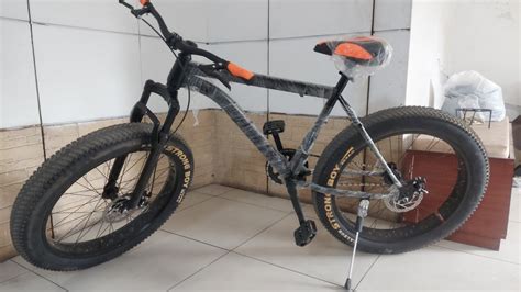 black steel frame fat bike multispeed single speed size