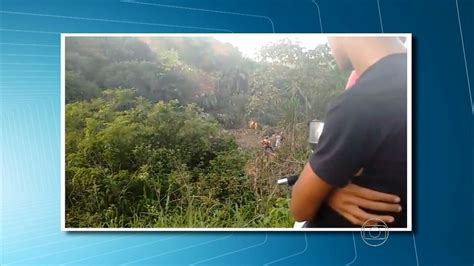 Vídeo Polícia investiga a morte de duas adolescentes em Moreno PE