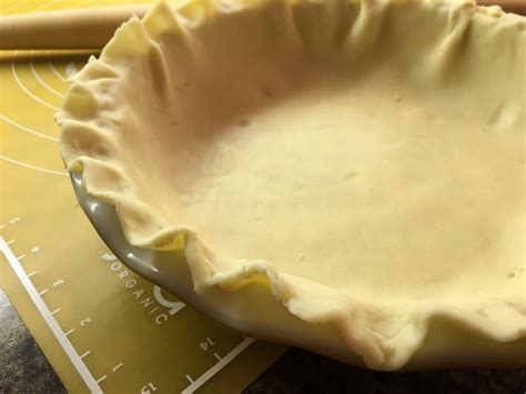 Foolproof Pie Dough Recipe - Great Flaky Dough for Pies! | Club Foody | Club Foody