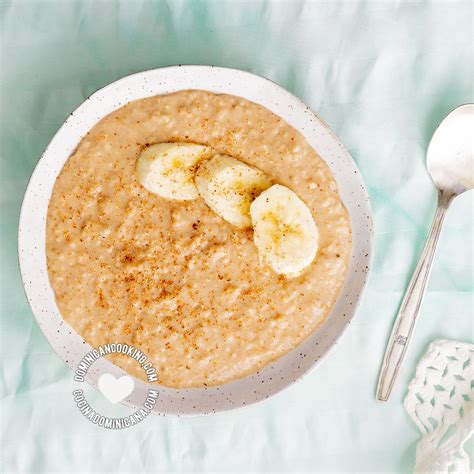 Desayuno de Avena Recipe (Dominican Oatmeal Breakfast)