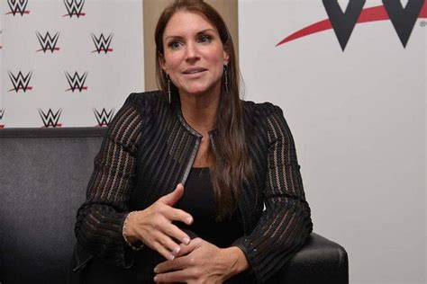 Wwe Co Ceo Stephanie Mcmahon Resigns Vince Returns As Executive