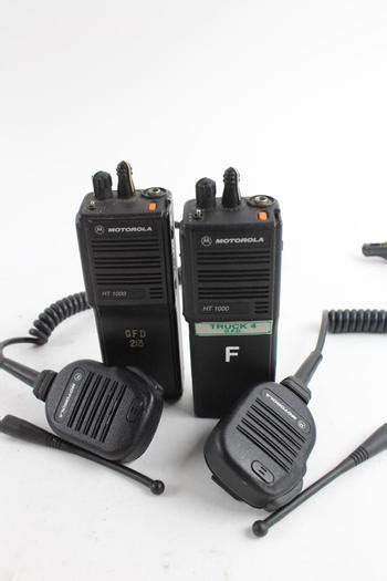 Motorola Police Radio With Handheld Mics 4 Pieces | Property Room