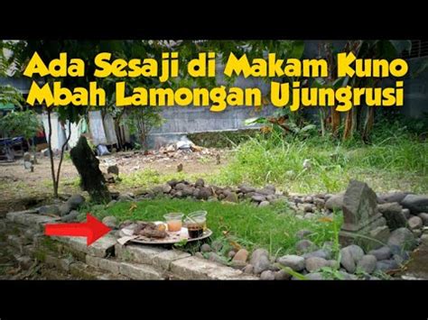 Makam Berumur Tahun Dan Bertuliskan Aksara Jawa Kuno Kawi