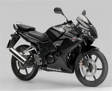 HONDA CBR125R - Review and photos