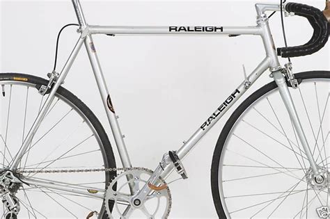 Classic road bike, Raleigh bikes, Raleigh