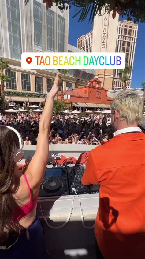 SOFI TUKKER On Twitter Yesterday At TaoBeach