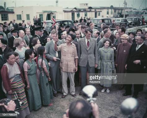 Tenzing Hillary Airport Photos and Premium High Res Pictures - Getty Images