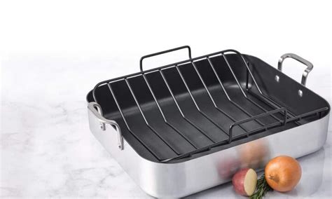 What Are The Substitutes For A Broiler Pan? (Find Out Now!) | Upgradedhome.com