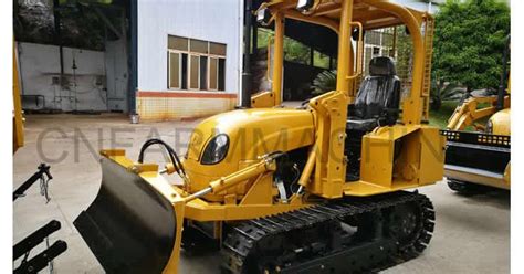 Multi Functional 35hp Mini Crawler Bulldozer Compact Dozer With