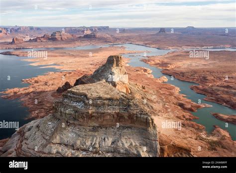 Water Levels In Lake Powell The Second Largest Reservoir In The Us Have Dropped To A Historic