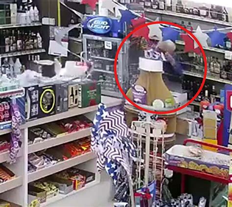 Old Man Shoots Armed Robber With Shogun At California Liquor Store