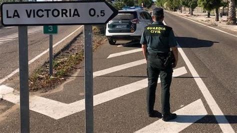 Tres detenidos por robar materiales de construcción en La Victoria