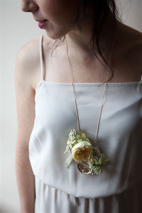 Botanical Flower Necklace Wedding Fresh Flower Jewelry Floral Jewellery