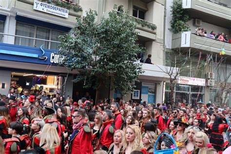 Gallery: Patras Carnival / Πατρινό Καρναβάλι | Bright Explorer