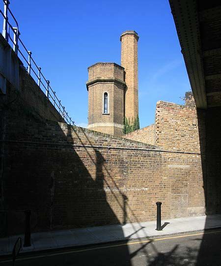 Disused Stations: London & Blackwall Viaduct Disused Stations, Millwall ...