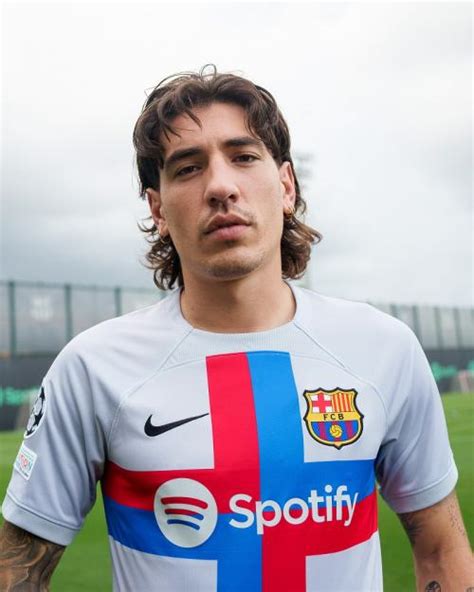 Barcelona Resmi Lepas Hector Bellerin Ke Sporting Lisbon Okezone Bola