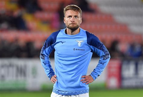 Lazio's Immobile suffers rib and back injuries in car crash, says club