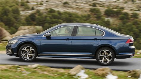 2019 Volkswagen Passat R-Line - Wallpapers and HD Images | Car Pixel