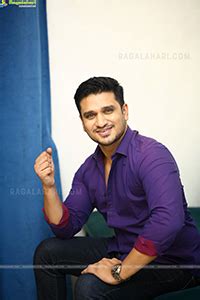 Telugu Actor Nikhil Siddharth At Karthikeya 2 Movie Interview HD Photo