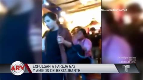 A Empujones Expulsan A Pareja Gay De Un Restaurante Cachicha