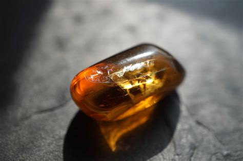 Honey Calcite Meanings Properties And Powers The Complete Guide