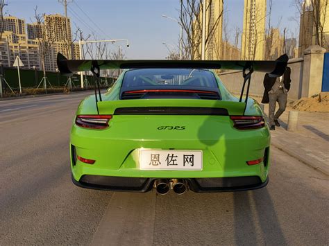 保时捷 911 Gt3 Rs 蜥蜴绿绿黑 2019年07月上牌 2000公里 恩佐网