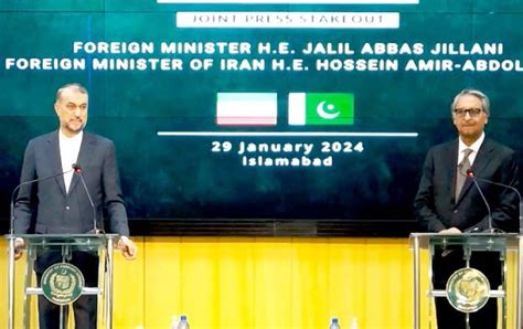 Pakistan Iran Agree To Expand Cooperation In Security Economy