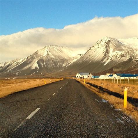 L Islande est un pays qui fait rêver avec ses volcans fjords et