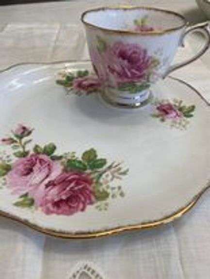 Vintage Royal Albert Bone China - Bartlett Auctions Inc.