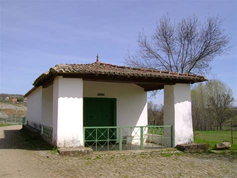 Capela De S O Roque Bragan A All About Portugal