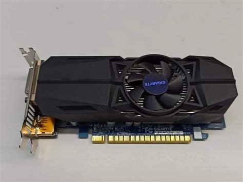 Gigabyte Placa de vídeo gráfica 2G 128Bit Usado GV N75TOC 2GL