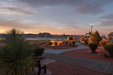 Lake Powell Resort at Wahweap Marina in AZ | Accommodation Rooms ...