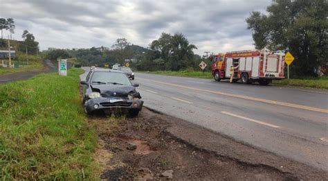 Engavetamento Envolvendo Quatro Carros Deixa Motorista Ferido Na PR 180