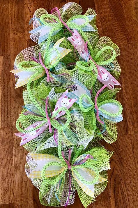 Create A Stunning Deco Mesh Swag Wreath With The Ruffle Method