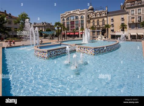 Place Clemenceau Pau Banque De Photographies Et Dimages à Haute