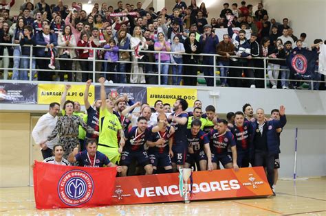 V Deo Final Four Miranda Do Douro Vence Ta A Distrital De Futsal Pelo