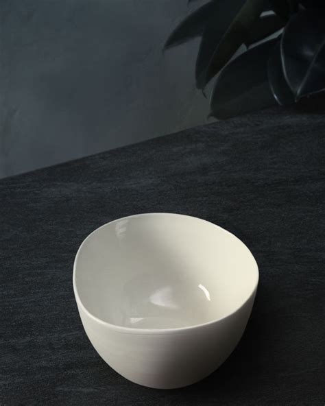 Pin by Piaule on The Perfect White Tableware | Tableware, White tableware, Cool designs