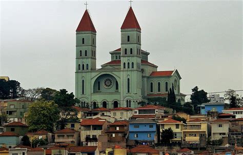 Conheça a lenda por trás da fundação da Penha