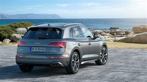 Audi Q5 And A7 Plug In Hybrids Get Bigger Batteries More Range