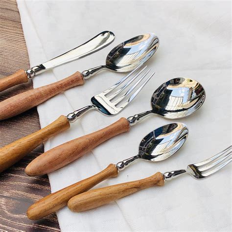 Doris 6 pcs Stainless Wooden Handle Cutlery Set – SHOPMURADITOHOME