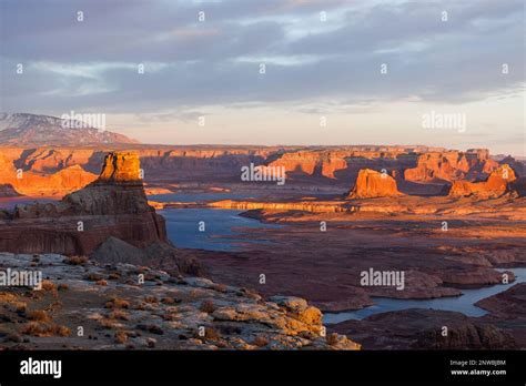 Water Levels In Lake Powell The Second Largest Reservoir In The Us Have Dropped To A Historic