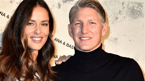 Bastian Schweinsteiger Und Ana Ivanovi Baby Gl Ck Zum Dritten Mal