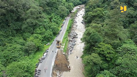 Kementerian Pupr Kerahkan Alat Berat Tangani Banjir Lahar Dingin Di